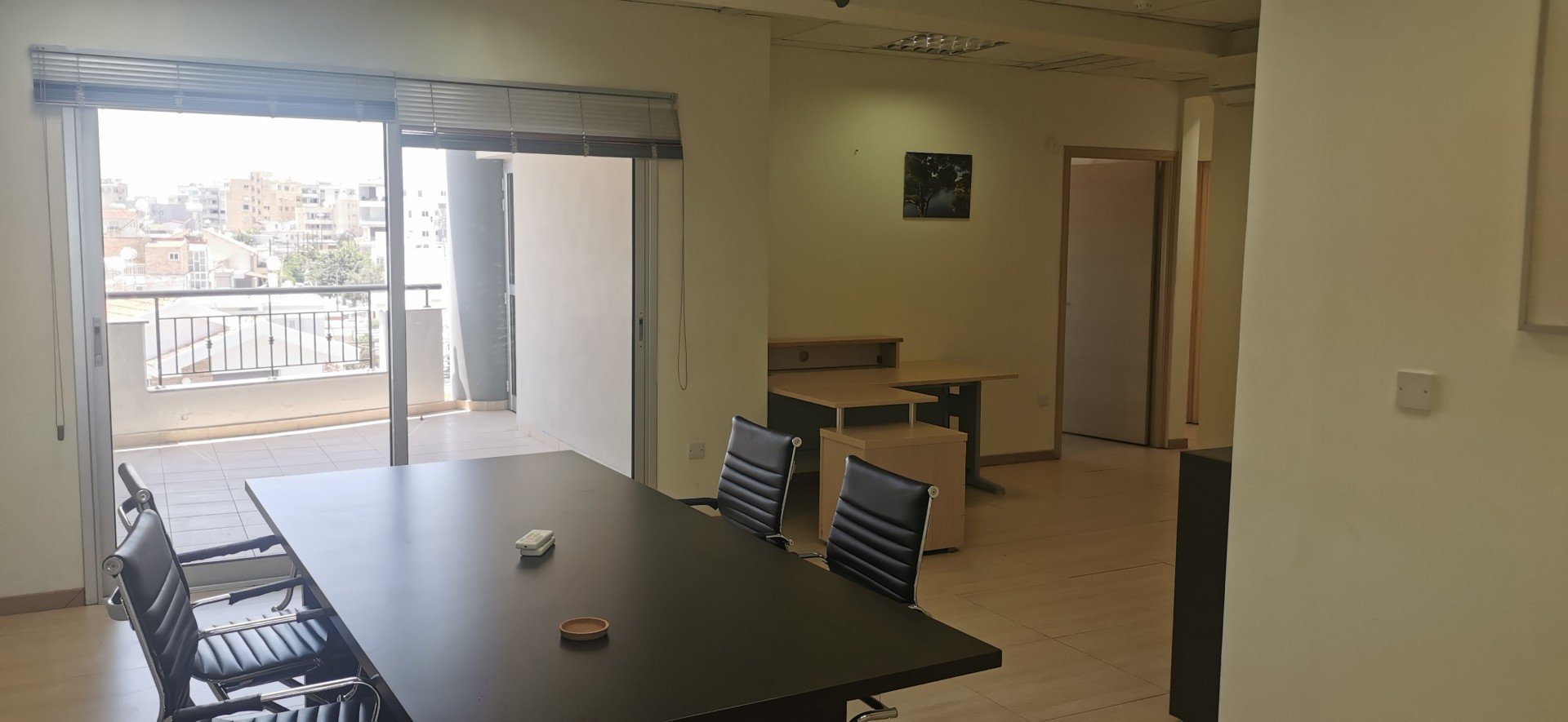 100m² Office for Rent in Limassol – Mesa Geitonia