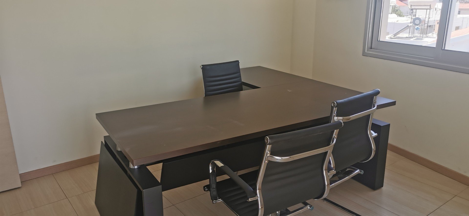 100m² Office for Rent in Limassol – Mesa Geitonia