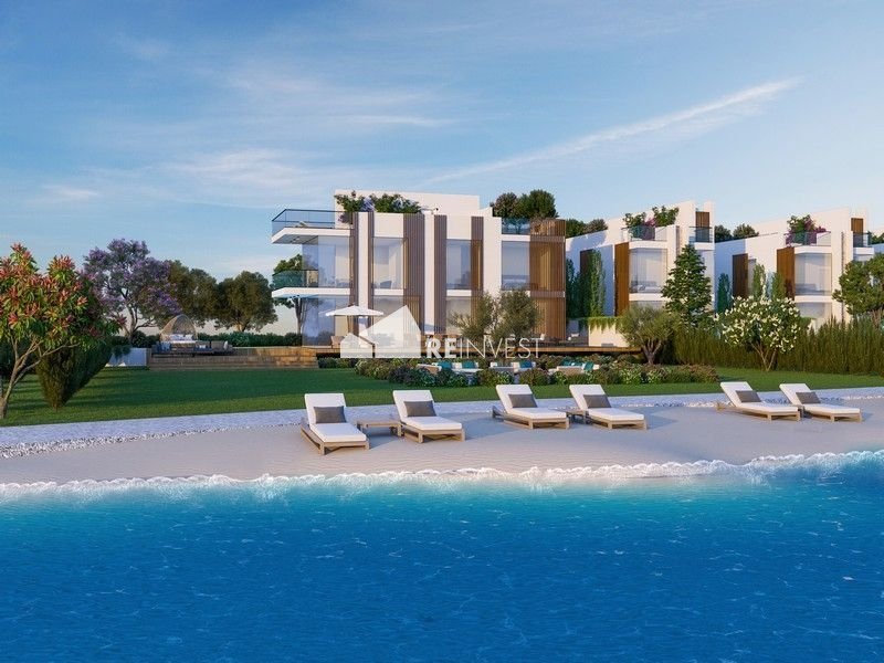 5 Bedroom House for Sale in Famagusta – Agia Napa