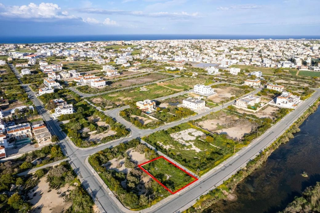 611m² Residential Plot for Sale in Paralimni, Famagusta District
