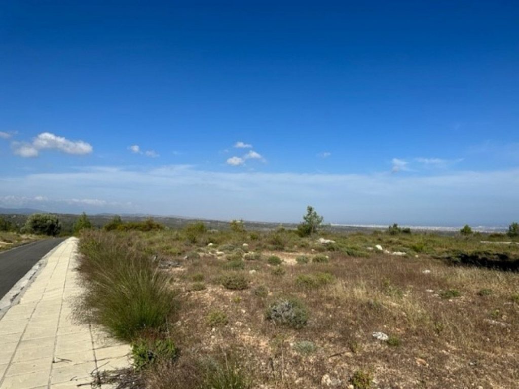 15,051m² Plot for Sale in Paramali, Limassol District