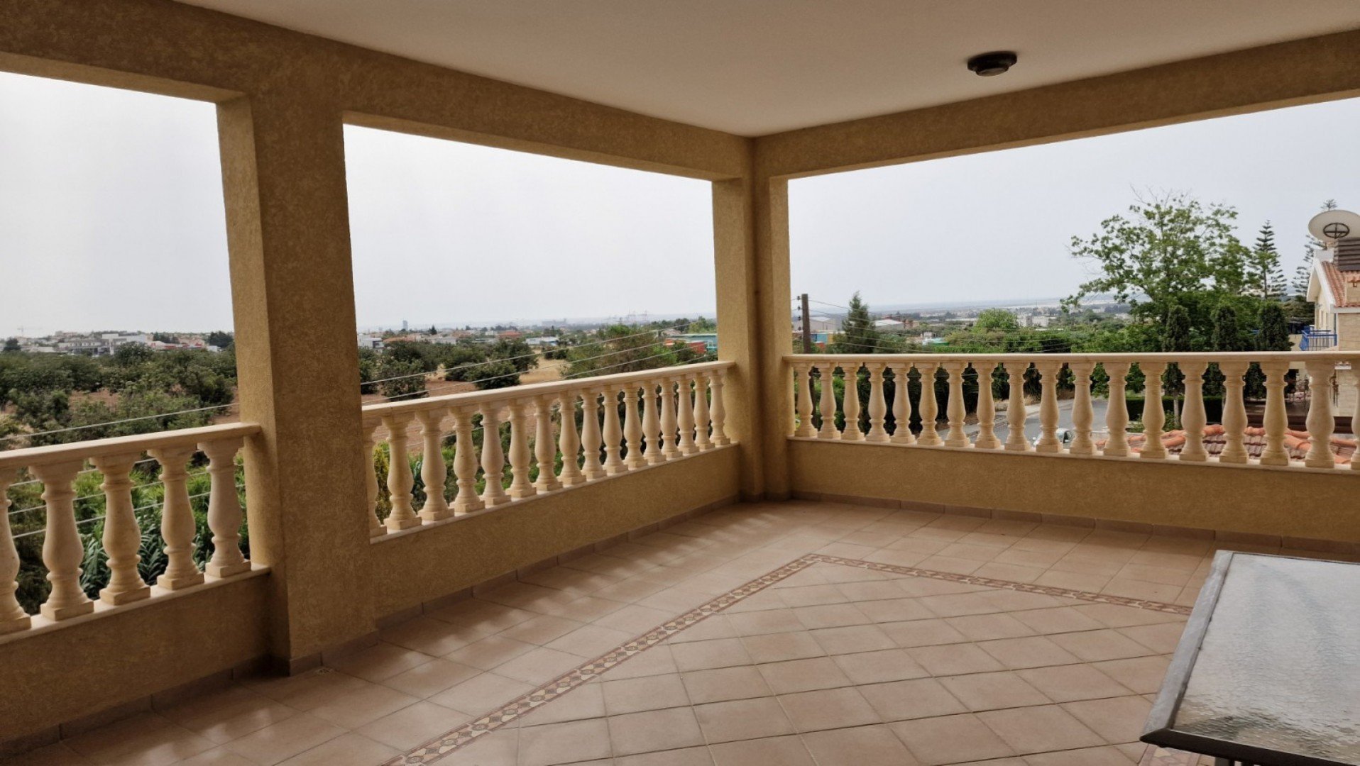 6+ Bedroom House for Rent in Kolossi, Limassol District