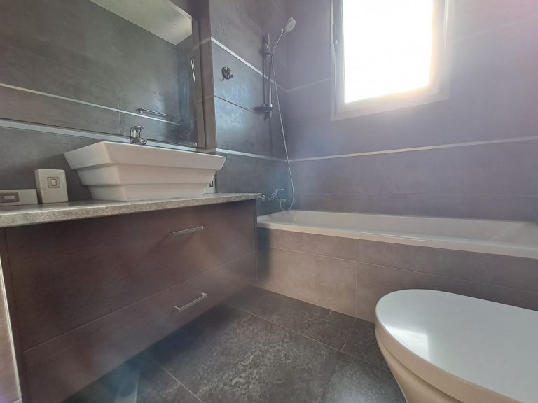 4 Bedroom House for Sale in Pyrgos Lemesou Tourist Area, Limassol District