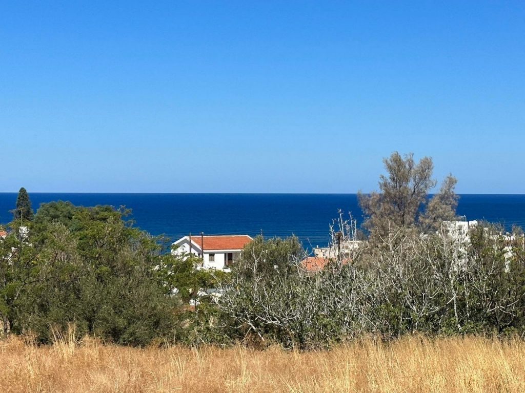 2,174m² Plot for Sale in Pomos, Paphos District