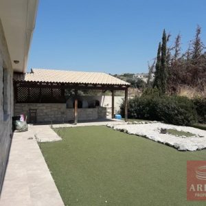 4 Bedroom Villa for Sale in Maroni, Larnaca District