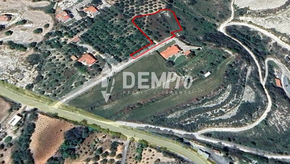 2,970m² Plot for Sale in Armou, Paphos District