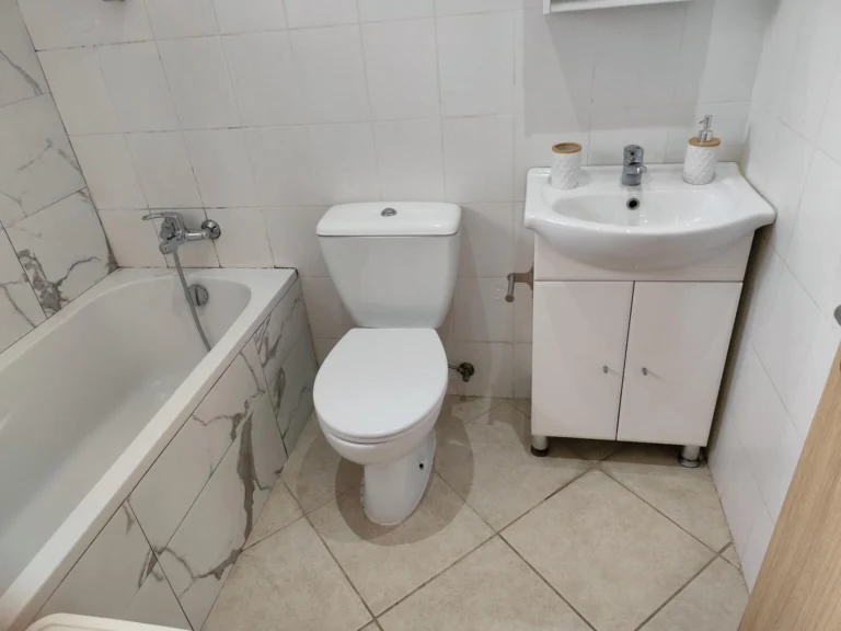 Studio Apartment for Rent in Mouttagiaka Tourist Area, Limassol District