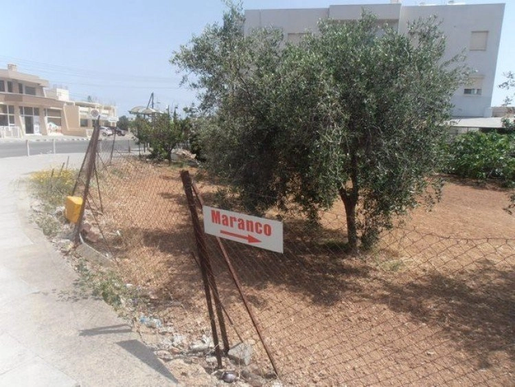 602m² Plot for Sale in Limassol