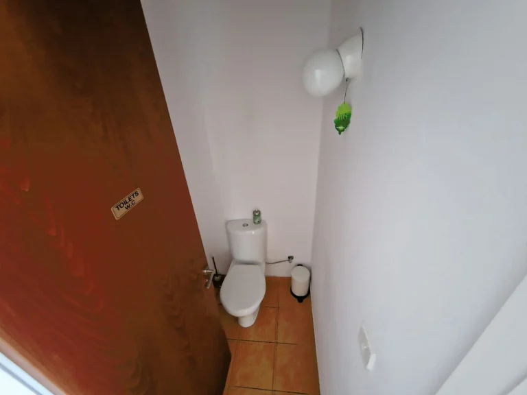 Γραφείο 75m² προς ενοικίαση στη Λεμεσό – Αγία Ζώνη