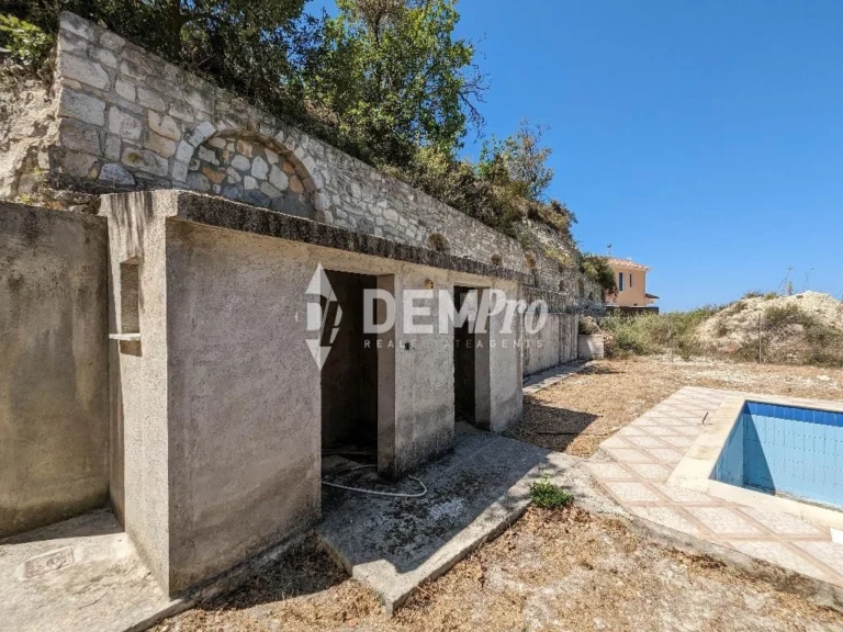 3 Bedroom House for Sale in Tsada, Paphos District