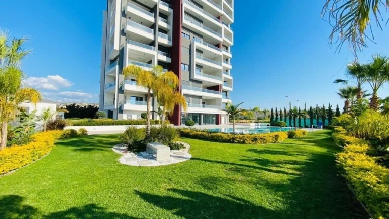 3 Bedroom Apartment for Rent in Mouttagiaka Tourist Area, Limassol District