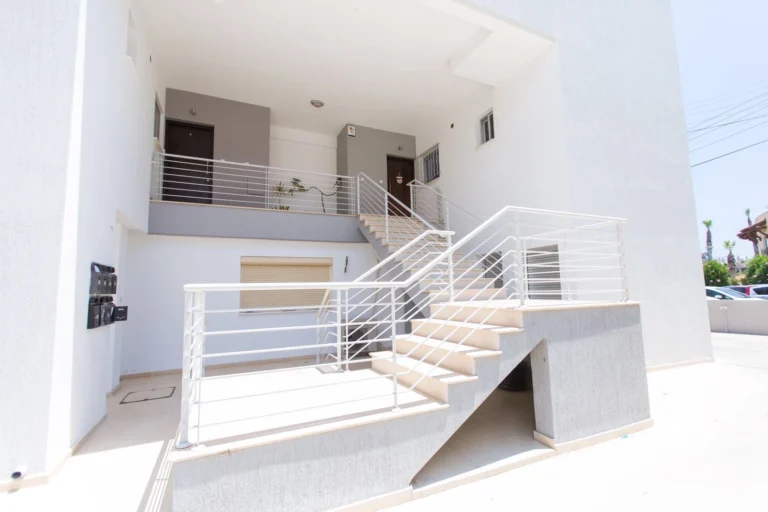 2 Bedroom Apartment for Sale in Germasogeia, Limassol District