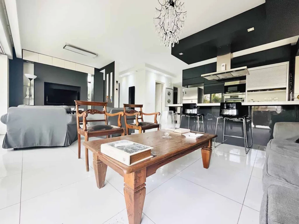 2 Bedroom Apartment for Sale in Strovolos, Nicosia District