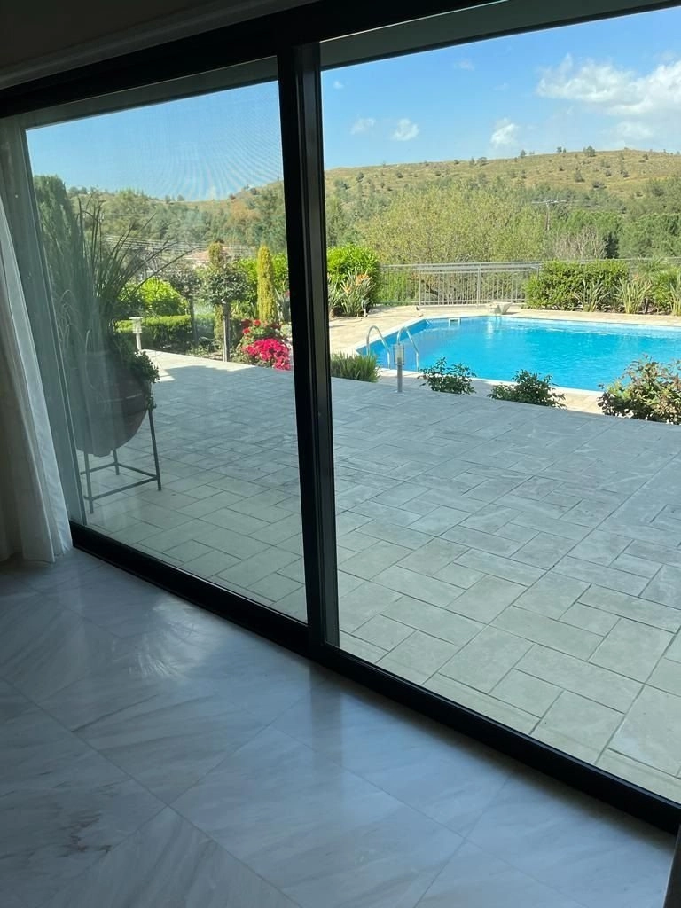4 Bedroom Villa for Sale in Larnaca