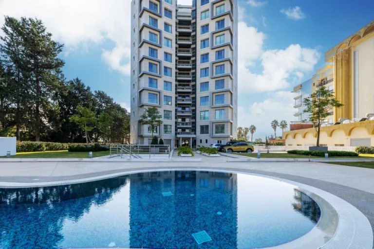 2 Bedroom Apartment for Sale in Agios Tychonas, Limassol District