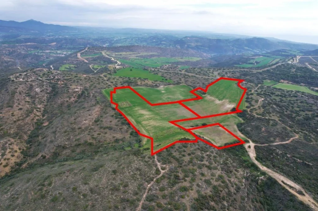 60,537m² Plot for Sale in Choirokoitia, Larnaca District
