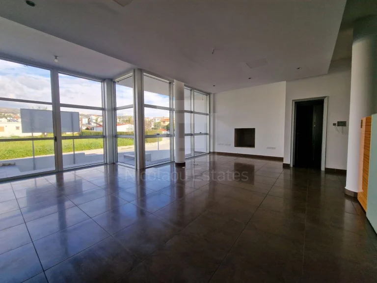 3 Bedroom House for Sale in Paphos – Anavargos