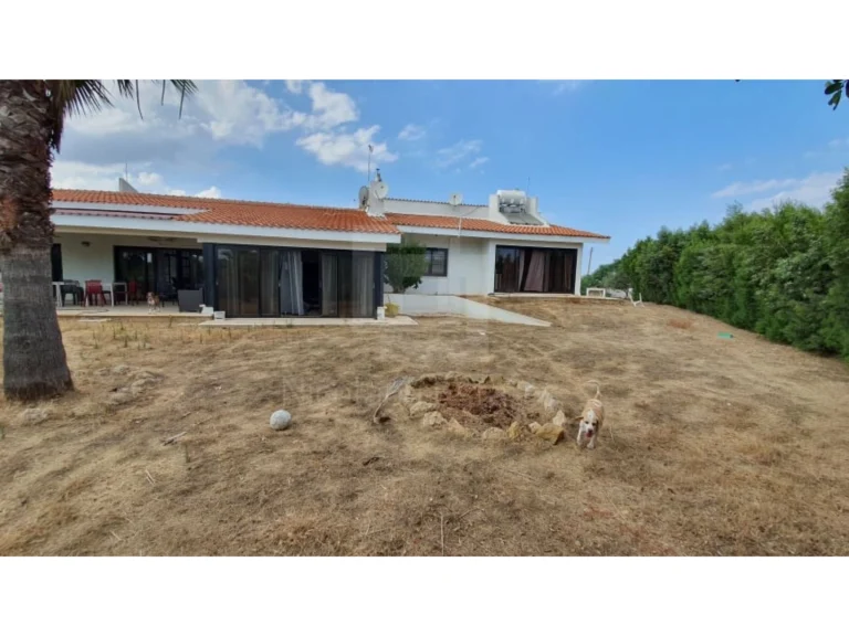 5 Bedroom House for Sale in Paralimni, Famagusta District