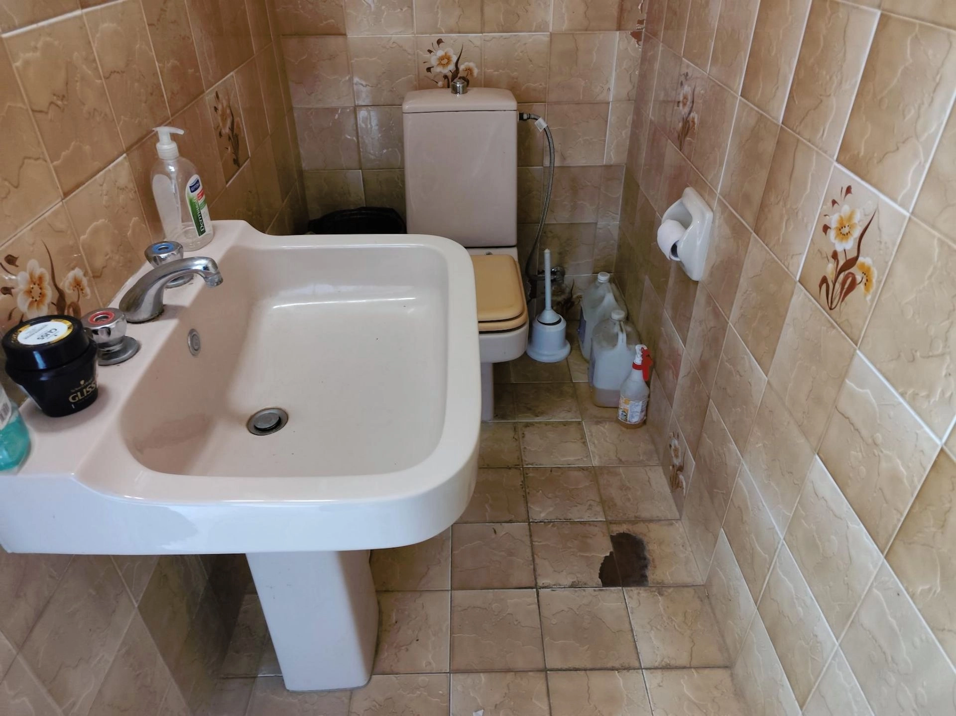 700m² Commercial for Rent in Limassol – Agios Athanasios