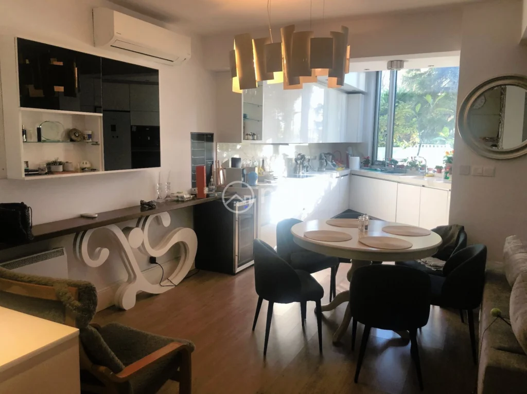 3 Bedroom Apartment for Sale in Germasogeia, Limassol District