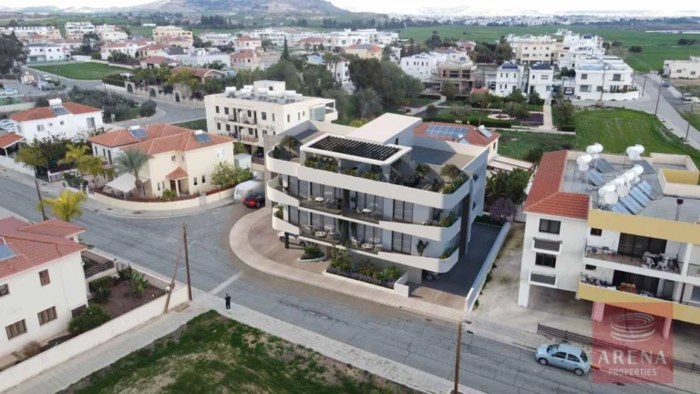 2 Bedroom Apartment for Sale in Livadia Larnakas, Larnaca District