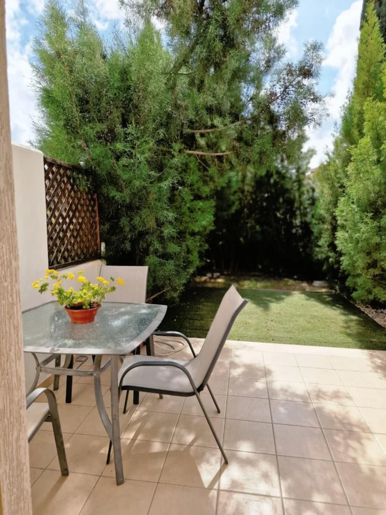 2 Bedroom House for Sale in Paphos – Universal