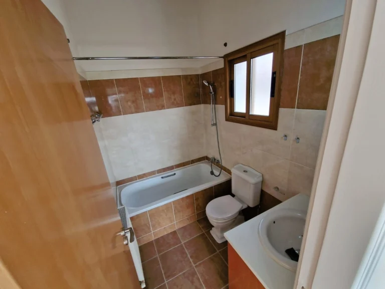 5 Bedroom House for Sale in Limassol – Ekali