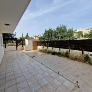 5 Bedroom House for Sale in Limassol – Ekali