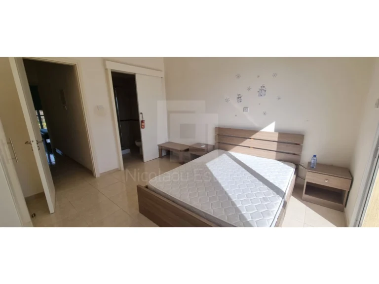 2 Bedroom House for Sale in Kato Paphos