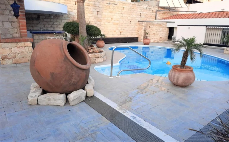 5 Bedroom House for Sale in Germasogeia, Limassol District