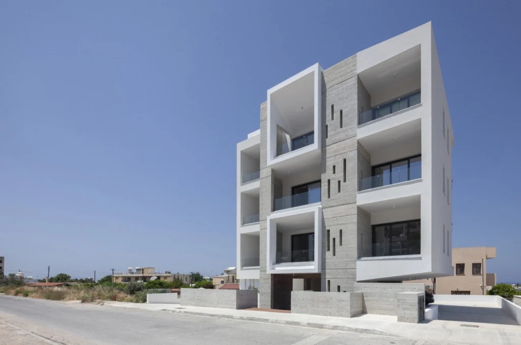 2 Bedroom Apartment for Sale in Tombs Of the Kings, Paphos District