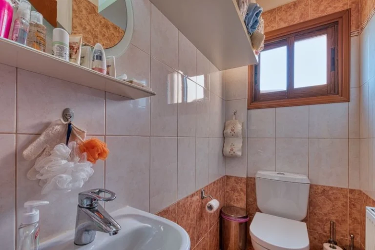5 Bedroom Villa for Sale in Paralimni, Famagusta District