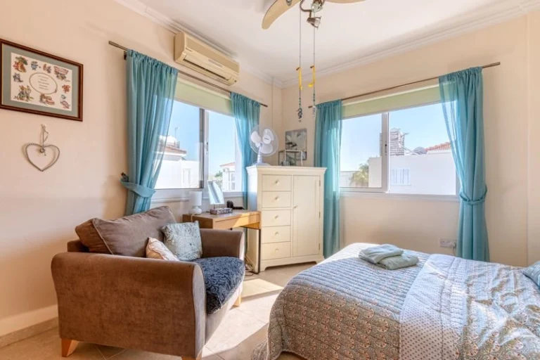 4 Bedroom House for Sale in Frenaros, Famagusta District