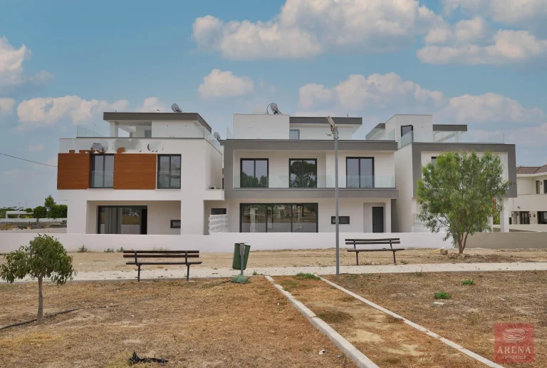 3 Bedroom Villa for Sale in Livadia Larnakas, Larnaca District