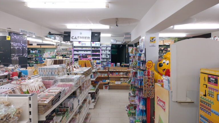 Mini market exchange english pound to euro souvenir shop