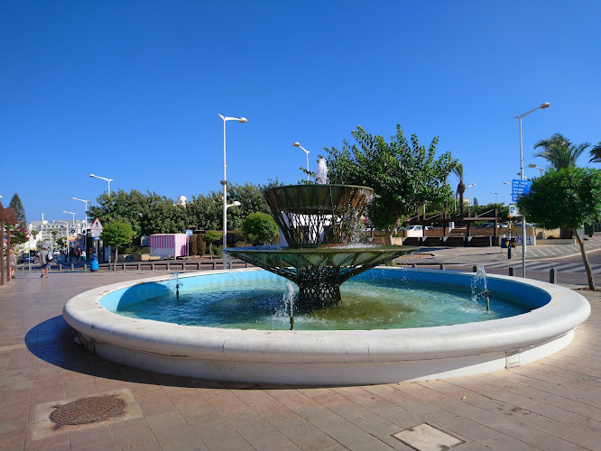 Lefkolla Municipal Square