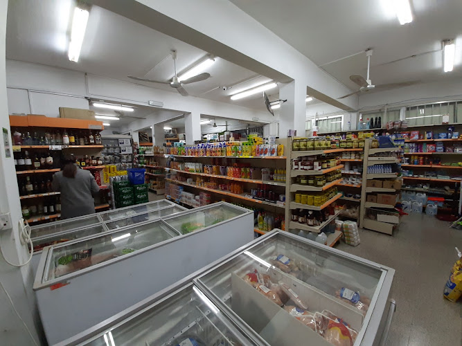 Petros Supermarket