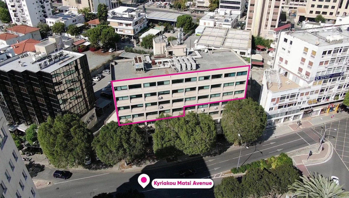 1640m² Office for Sale in Nicosia District