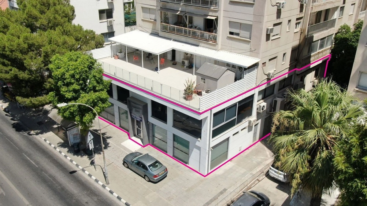 270m² Office for Sale in Nicosia District