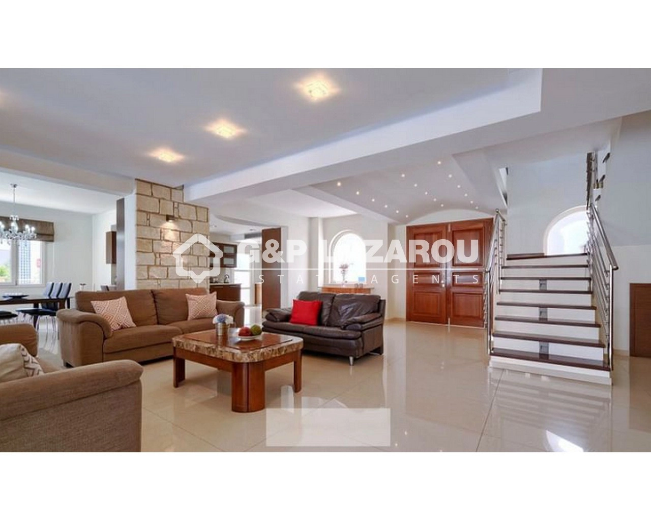 6+ Bedroom House for Sale in Paphos – Universal