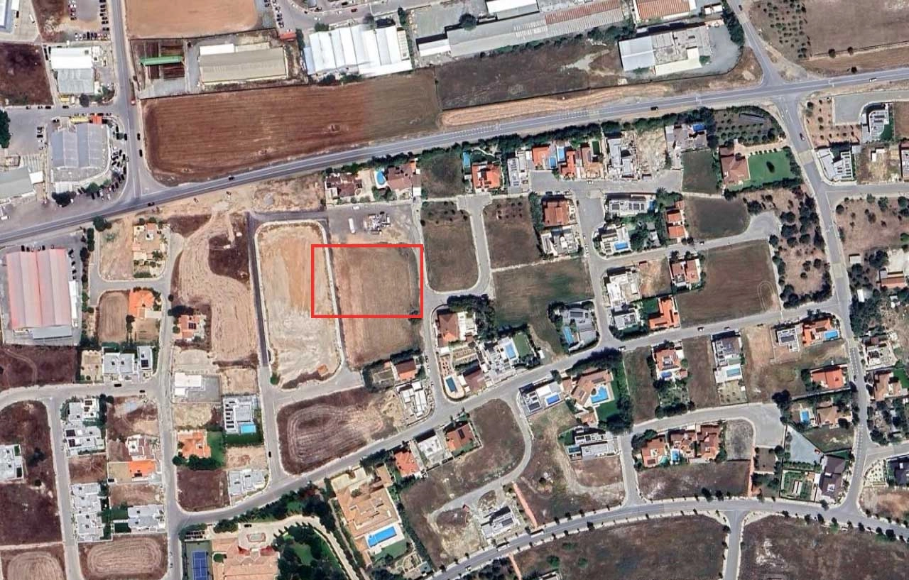 992m² Residential Plot for Sale in Latsia, Nicosia District