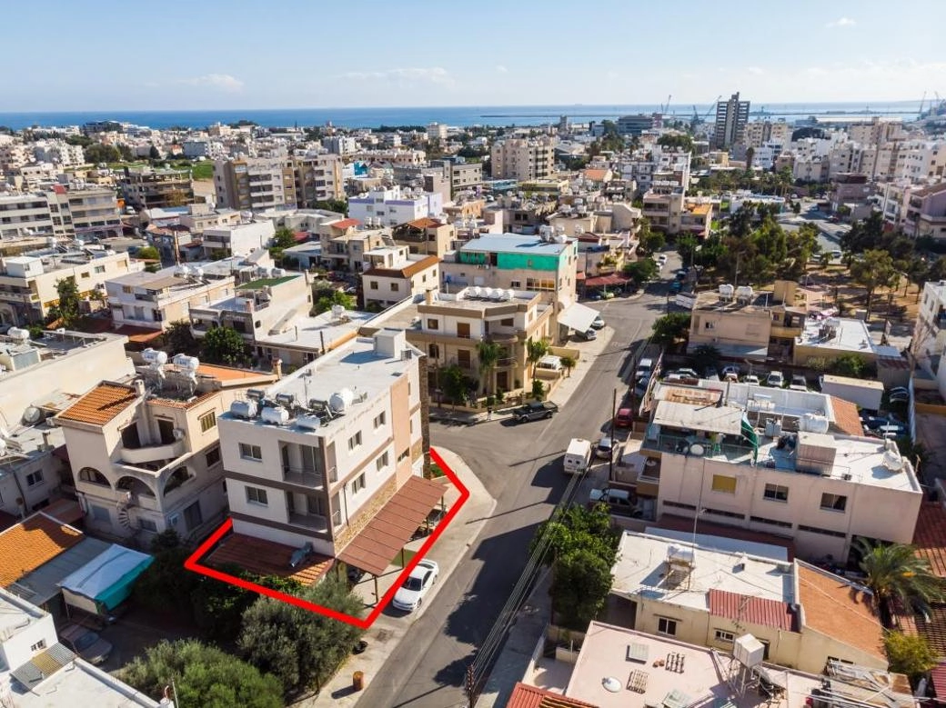 472m² Building for Sale in Limassol – Omonoia