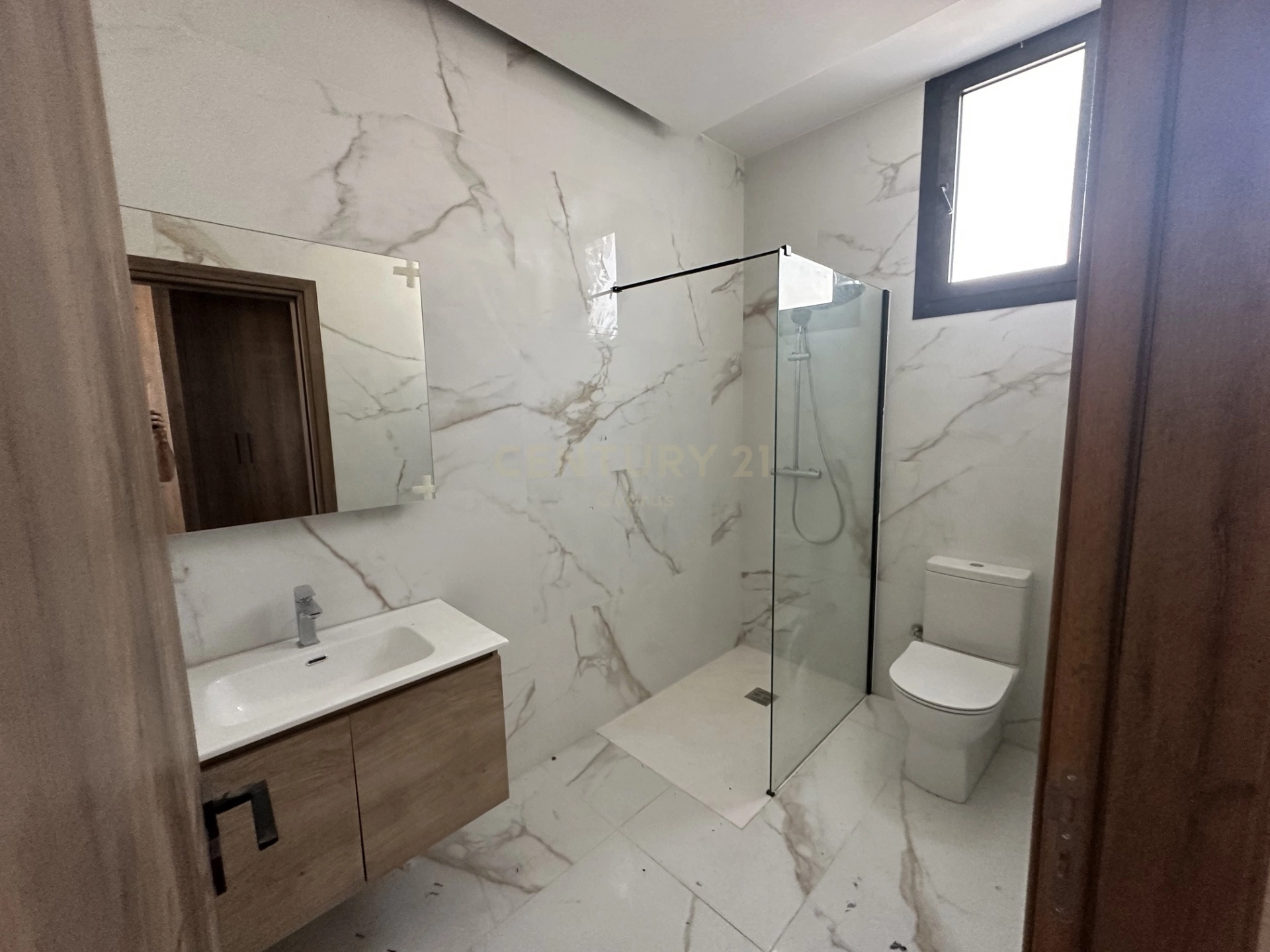 6+ Bedroom Villa for Sale in Parekklisia, Limassol District