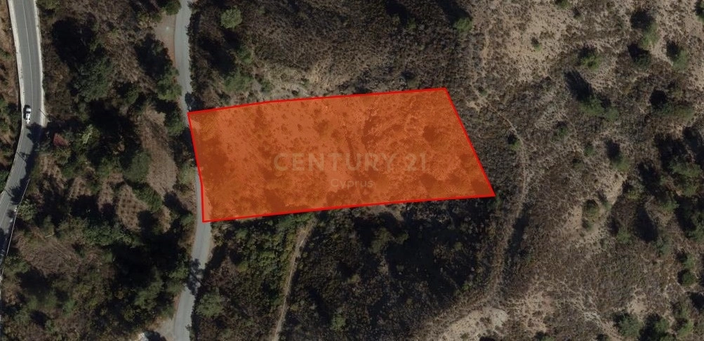 Plot for Sale in Kato Platres, Limassol District