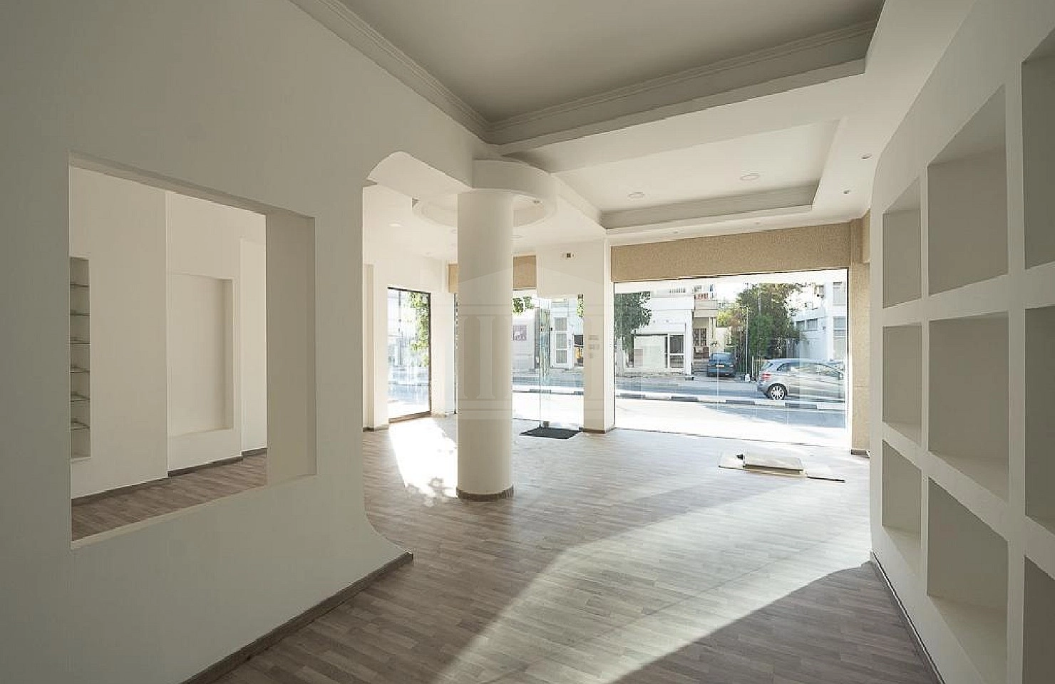 89m² Commercial for Sale in Nicosia District