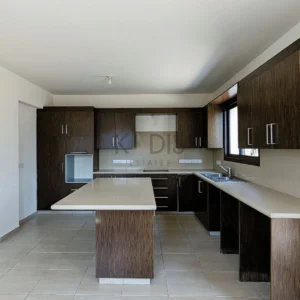 3 Bedroom House for Sale in Tseri, Nicosia District