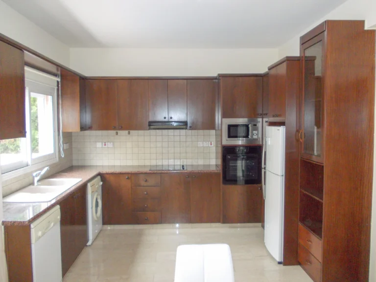 3 Bedroom House for Sale in Potamos Germasogeias, Limassol District