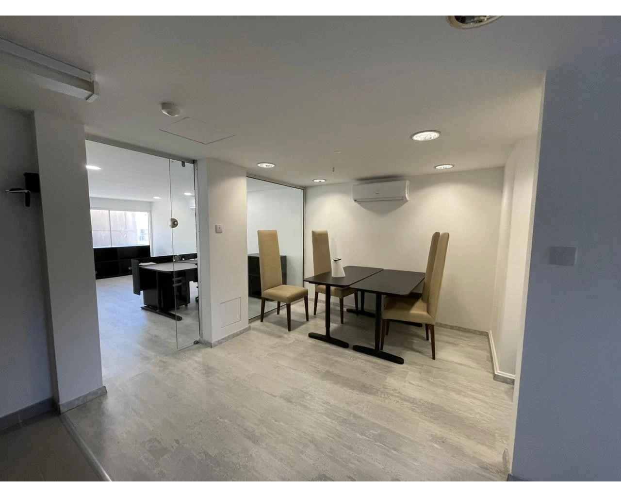 115m² Office for Rent in Potamos Germasogeias, Limassol District