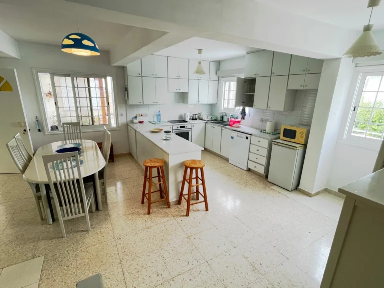 4 Bedroom House for Sale in Meneou, Larnaca District