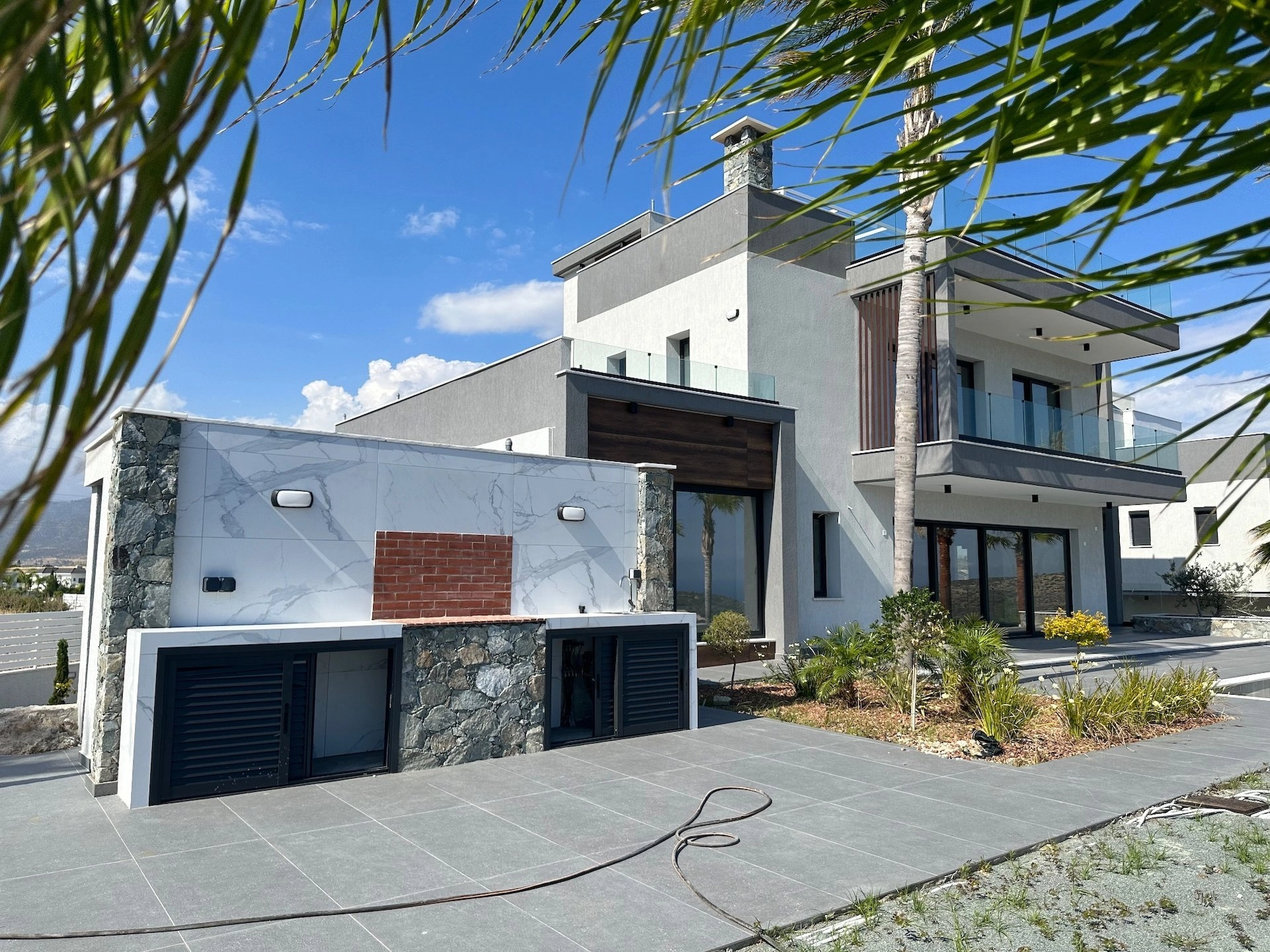 6+ Bedroom House for Rent in Parekklisia, Limassol District